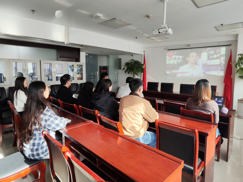 設計事業部2.jpg