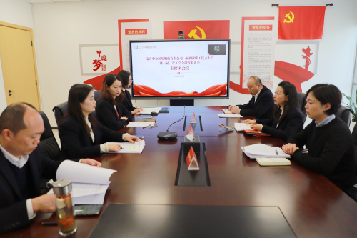 舉手決議2.jpg