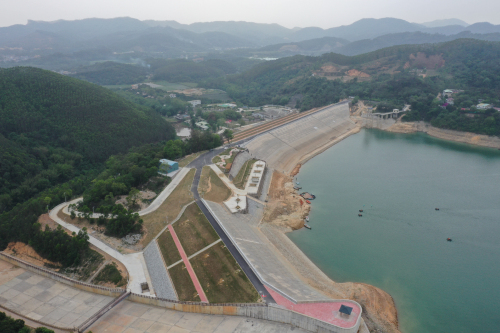 3.惠州市增博聯和水庫除險加固工程（工程勘察與巖土工程一等獎）(1)(1).jpg
